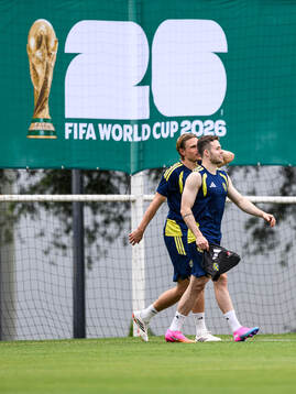 Carl Starfelt and Gabriel Gudmundsson of the Swedish