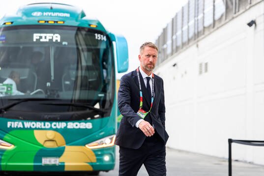 Head coach Graham Potter of Sweden arrives at Estadio