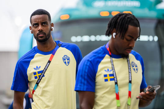 Alexander Isak of Sweden arrives at Estadio Monterrey