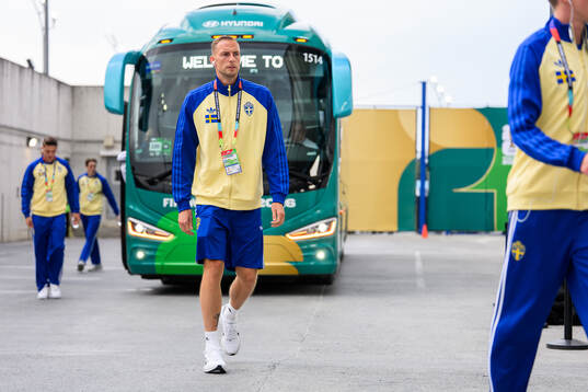 Gustaf Nilsson of Sweden arrives at Estadio Monterrey