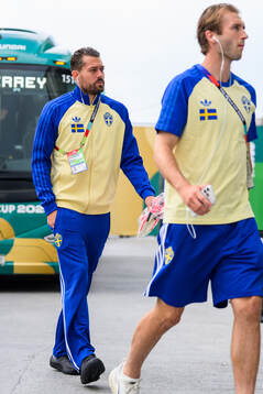 goalkeeper Kristoffer Nordfeldt of Sweden arrives at