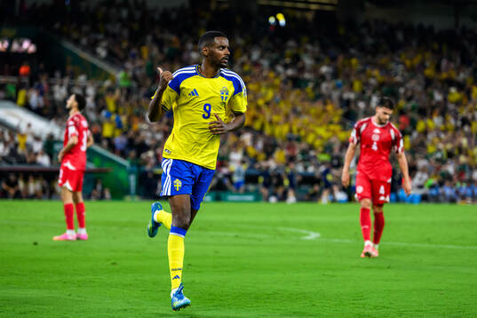 Alexander Isak of Sweden celebrates
