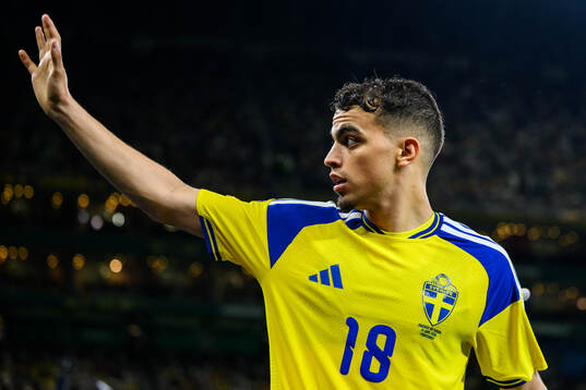 Yasin Ayari of Sweden