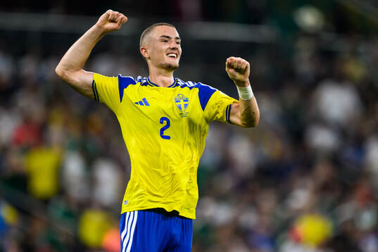 Gustaf Lagerbielke of Sweden celebrate