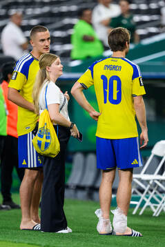Benjamin Nygren of Sweden with ice bags