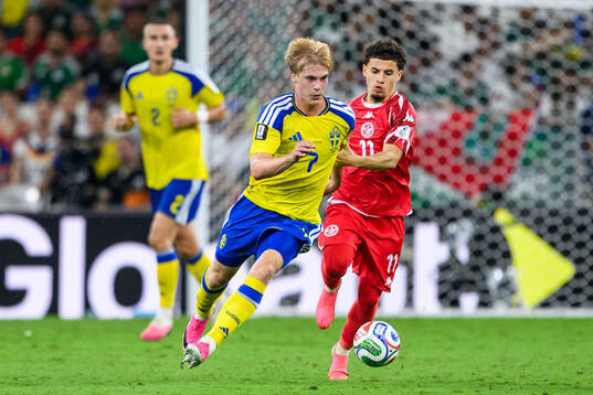 Lucas Bergvall of Sweden