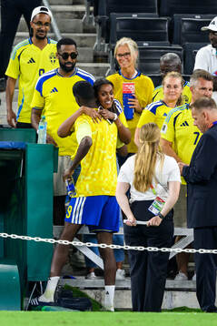 Alexander Isak of Sweden with his family members