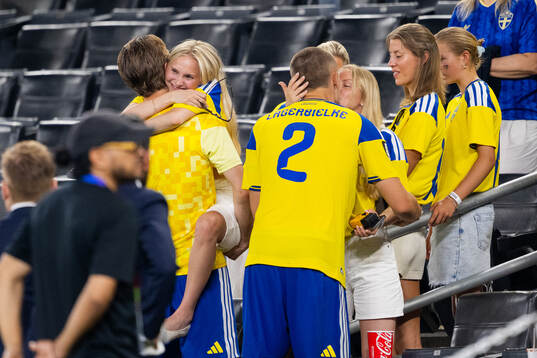 Benjamin Nygren and Gustaf Lagerbielke of Sweden with their
