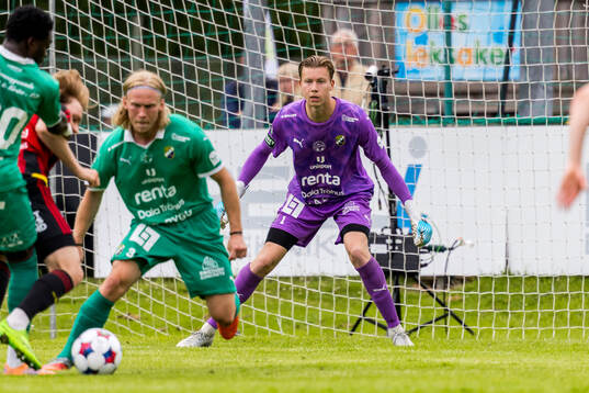 Ljungskiles målvakt Lukas Eriksson