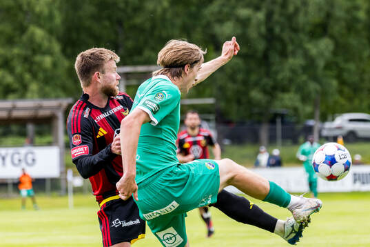 Östersunds Dennis Widgren och Ljungskiles David Frisk