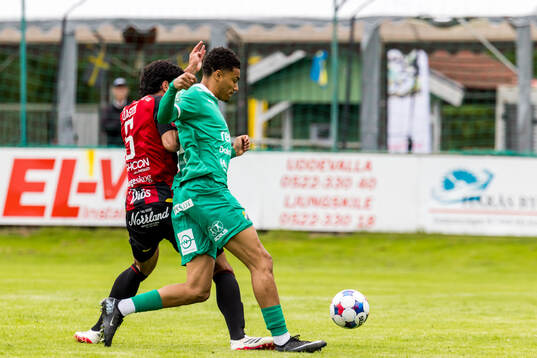 Östersunds Abdulla Abodi Qasem och Ljungskiles Alex Rasheed