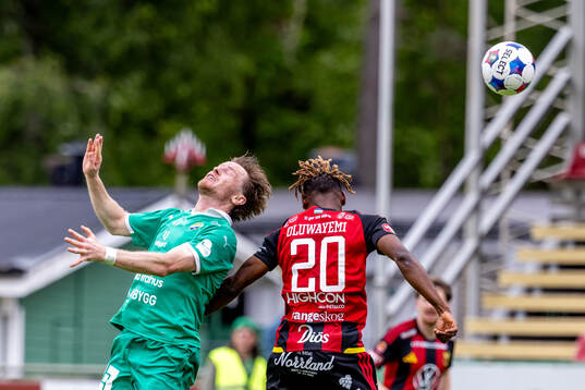 Ljungskiles Daniel Ljung och Östersunds Michael Aduragbemi