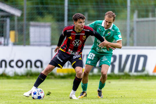 Östersunds Luka Bozickovic och Ljungskiles Emilio