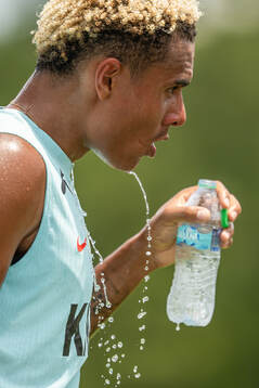 Antonio Nusa of the Norwegian national football team drinks