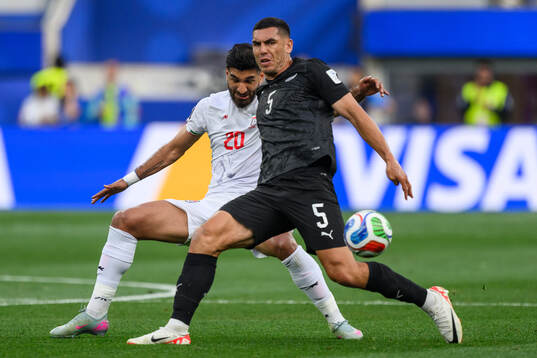 Shahriyar Moghanloo of Iran and Michael Boxall of New