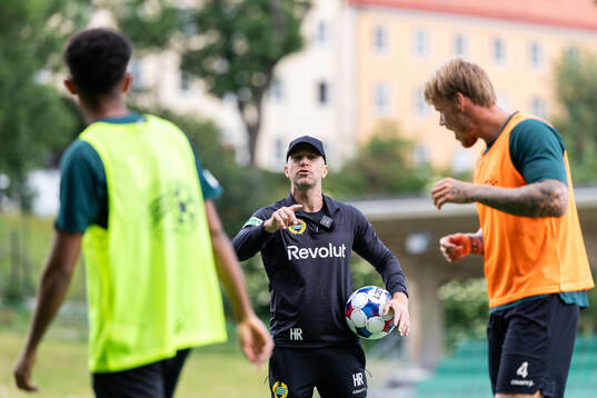 Hammarbys tränare Henrik Rydström