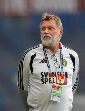 Peter Loxvi Johansson, Equipment manager of the Swedish