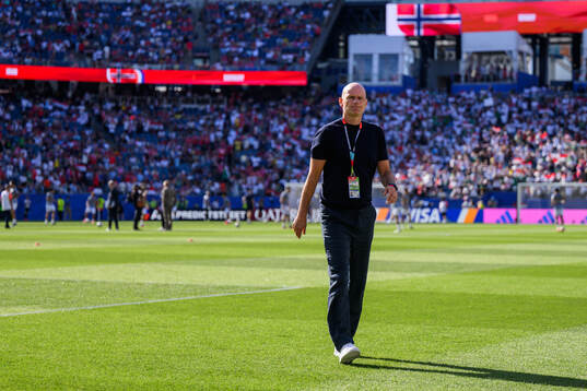 Head coach Ståle Solbakken of Norway