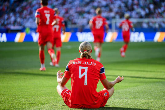 Bläddra bland fler bilder av Football, FIFA World Cup 2026, day 6,  Iraq - Norway
