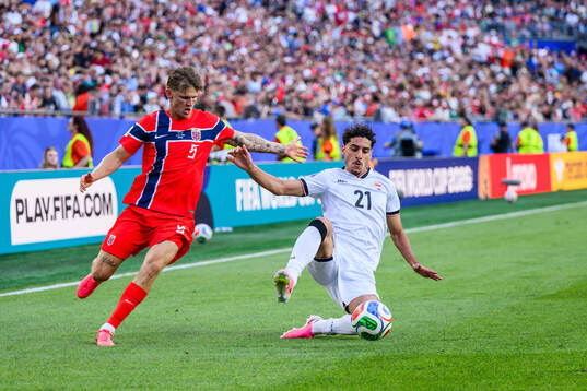 David Møller Wolfe of Norway and Marko Farji of Iraq