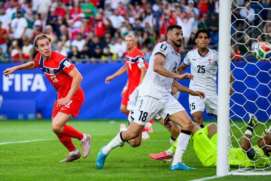 Kristian Thorstvedt of Norway and Aymen Hussein Ghadhban of