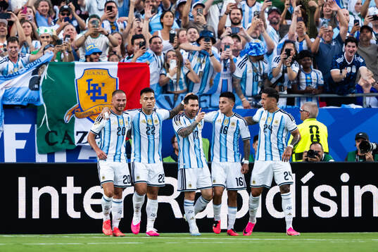 Alexis Mac Allister, Lautaro Martinez, Lionel Messi, Thiago