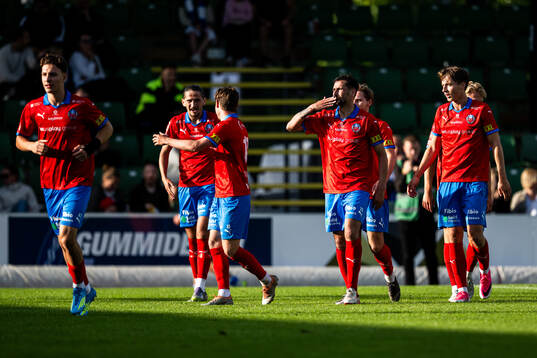 Helsingborgs Loret Sadiku jublar