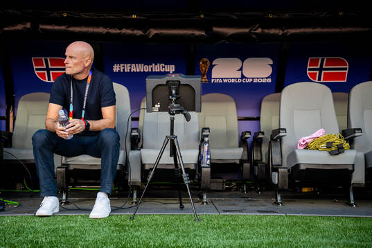 Head coach Ståle Solbakken of Norway