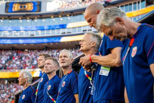 Are Hokstad, team manager, and staff of Norway