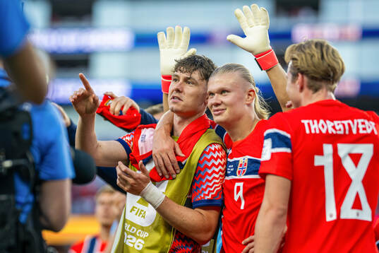 Jørgen Strand Larsen and Erling Braut Haaland of Norway