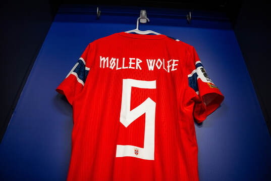 The kit of David Møller Wolfe of Norway in the dressing