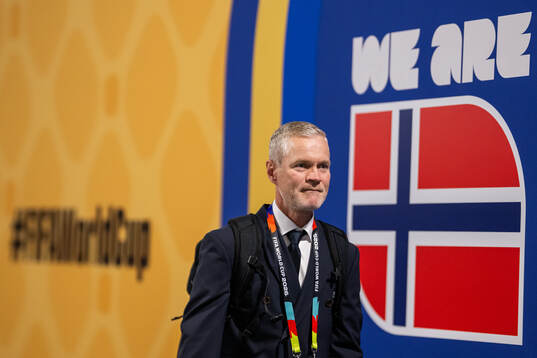 Are Hokstad, team manager of Norway, arrives