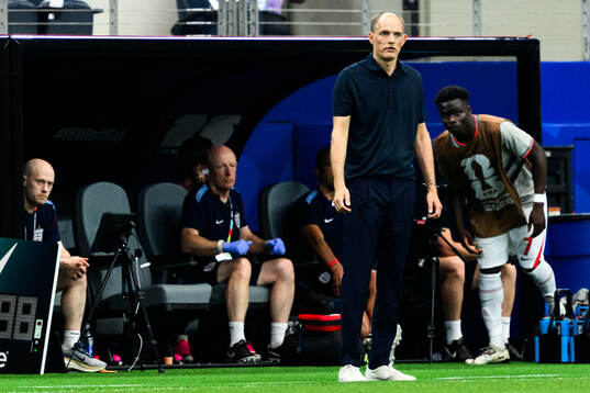 Head coach Thomas Tuchel and Bukayo Saka of England