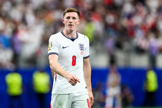 Elliot Anderson of England