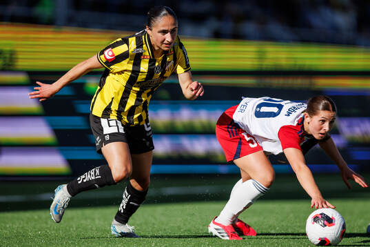 Häckens Nesrin Akgun och Rosengårds Filippa Sjöström