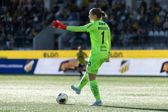 Häckens målvakt Fanney Inga Birkisdottir