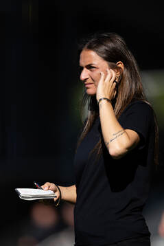 Häckens tränare Elena Sadiku