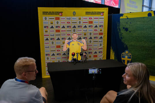 Swedish newspaper Göteborgs Posten with a paper figure of