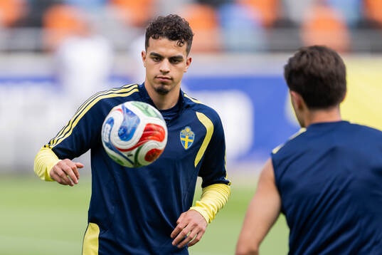Yasin Ayari of the Swedish national football team at a