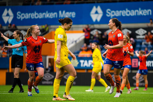 Katarina Dybvik Sunde of Aalesund celebrates
