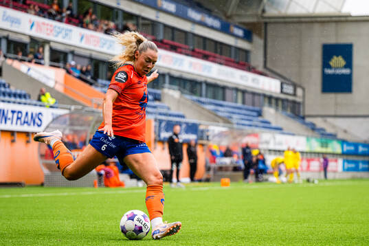 Daniela Dögg Gudnadottir of Aalesund