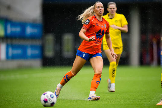 Daniela Dögg Gudnadottir of Aalesund
