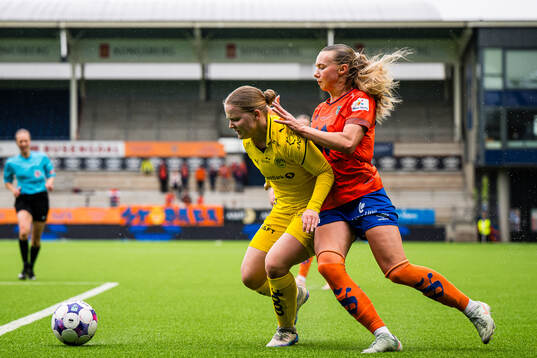 Katja Kaspersen Rengård of Bodø/Glimt and Sanne Dale