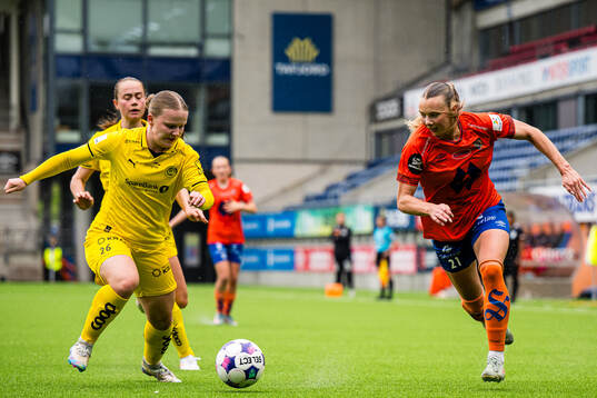 Katja Kaspersen Rengård of Bodø/Glimt and Sanne Dale