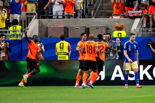 Players of Netherlands celebrates