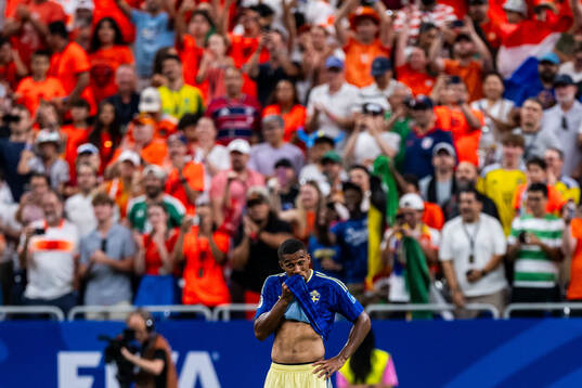 Isak Hien of Sweden looks dejected
