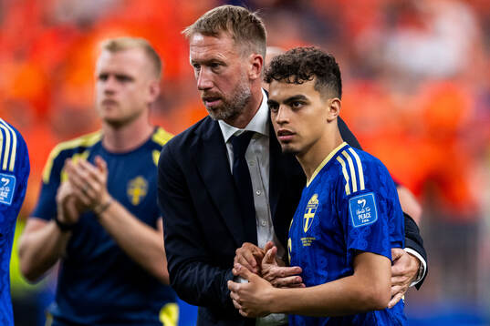 Head coach Graham Potter and Yasin Ayari of Sweden