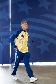 Eric Smith of Sweden arrives at Houston Stadium