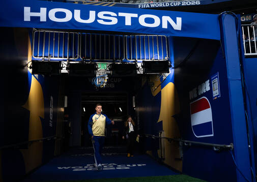 Viktor Gyökeres of Sweden arrives at Houston Stadium