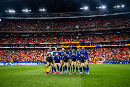 The starting eleven of Sweden pose for a team photo. From